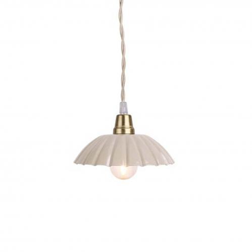 Taklampa Ingrid Beige Liten -  16,5 x 3,5 cm - www.frokenfraken.se