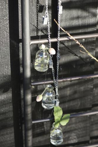 SLUT_Glasflaska - Minivas i tråd eller Ljusstake - 5,5 cm - www.frokenfraken.se