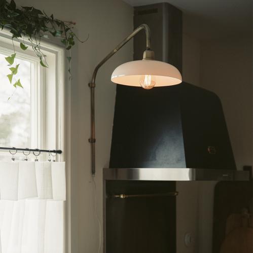 Vgglampa Sofia Arm Antik Mssing/Vit - www.frokenfraken.se