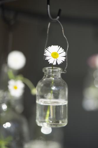 SLUT_Glasflaska - Minivas i tråd eller Ljusstake - 5,5 cm - www.frokenfraken.se