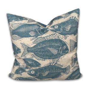 Kuddfodral - Fisk Blågrön - 45 x 45 cm - www.frokenfraken.se