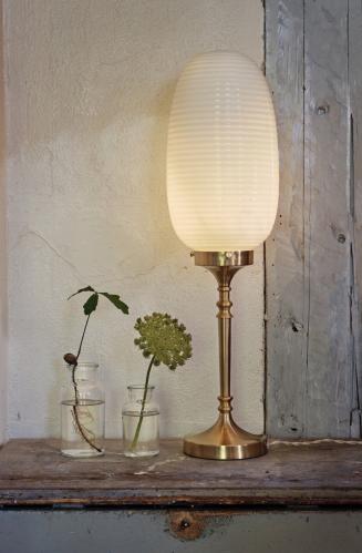 Bordslampa - Evald - Mässing, Vit - Ø20 x H74 cm - www.frokenfraken.se