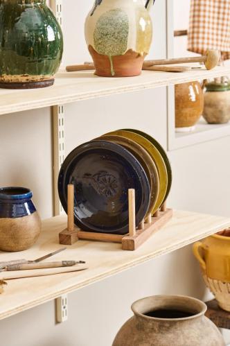 Hållare för skärbrädor och brickor - Trä - 30 x 18 cm - www.frokenfraken.se