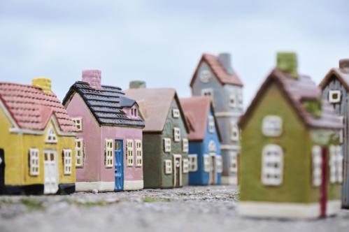 Hus för värmeljus - Nyhavn - Blått brun dörr - 16 cm - www.frokenfraken.se
