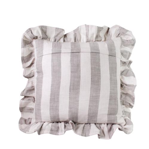 Kuddfodral - Ida Volang Randig - Vit - Beige - L45 x B45 cm - www.frokenfraken.se