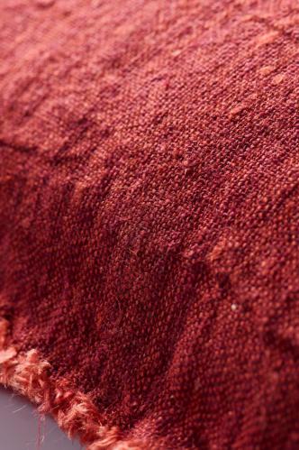Kuddfodral - rost/bordeaux med fransar - 40 x 60 cm - www.frokenfraken.se
