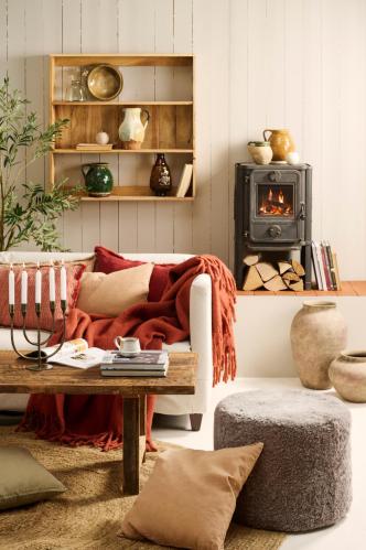 Kuddfodral - rost/bordeaux med fransar - 40 x 60 cm - www.frokenfraken.se