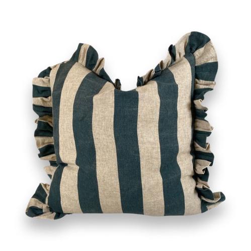 Kuddfodral - Volang - Randig - Blågrön - 45 x 45 cm - www.frokenfraken.se