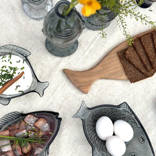 Skärbräda - Fisk i trä - 40 x 11 cm - www.frokenfraken.se
