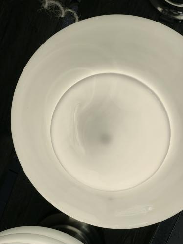Taklampa m. Stång - Valter - Mässing/Vit - Ø20 x H49 cm - www.frokenfraken.se