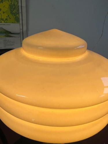 Vägglampa - Valter - Mässing/Beige - Ø20 x H31 x D28 cm - www.frokenfraken.se