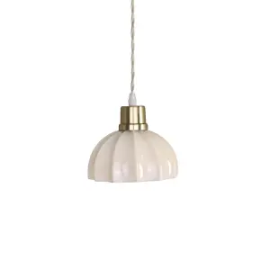 Taklampa Doris Opal Beige - Beige - Antik Mässing - Ø15,5 x H16 cm - www.frokenfraken.se