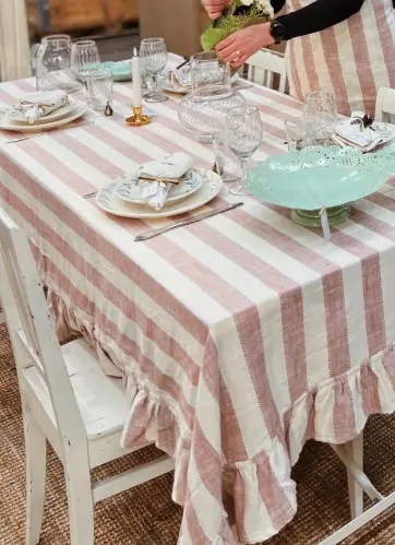 Duk - Ida Rand - Vit - Rosa - L150 x B250 cm - www.frokenfraken.se
