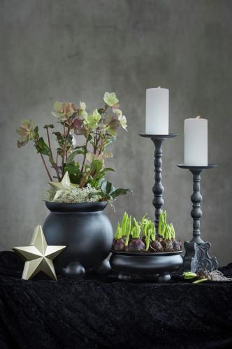 Kruka med kulfötter - Vit - 15 x 20 cm - www.frokenfraken.se