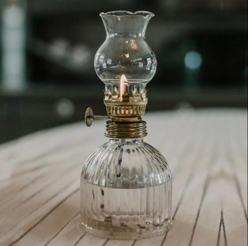 Fotogenlampa - Sabina - Glas/Mässing - Ø8 x 18 cm - www.frokenfraken.se