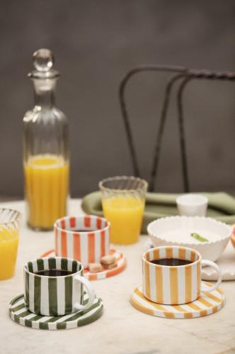 Kopp med fat - Randig - Grön - www.frokenfraken.se