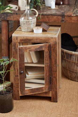 Sidobord - Skåp med glasdörr - Wood - 62 cm - www.frokenfraken.se