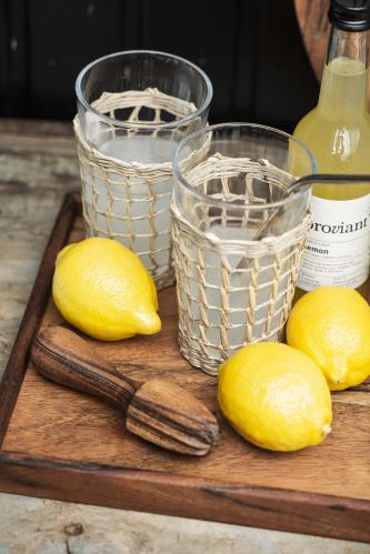 Citronpress oljad acaciaträ - 14 CM - www.frokenfraken.se