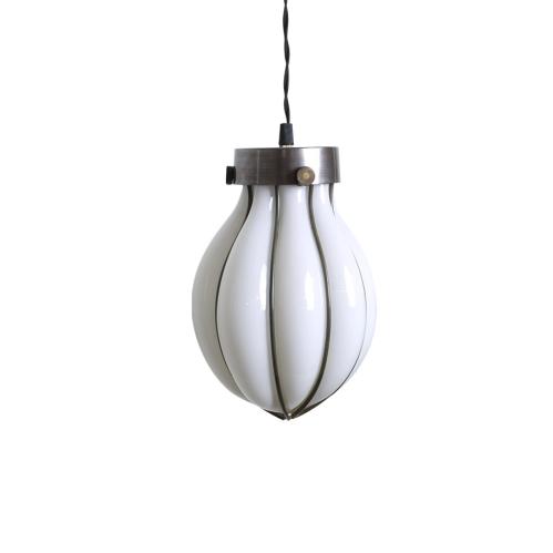 Taklampa - Vit/Krom - 26 x Ø17 cm - www.frokenfraken.se