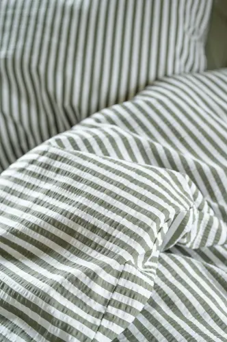 KINGSIZE - CARL - GRÖN - 220 X 210, 2 X 50 X 60 CM - www.frokenfraken.se