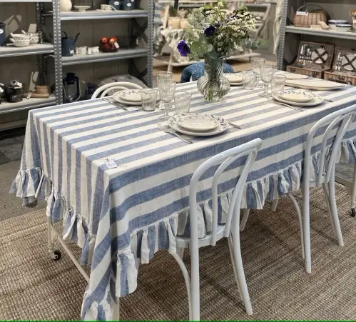 Duk - Ida Randig - Vit - Blå - L150 x B250 cm - www.frokenfraken.se