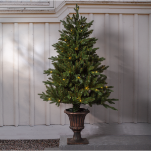 Julgran i pokalkruka - 120 cm - Inomhus & Utomhusbruk - www.frokenfraken.se