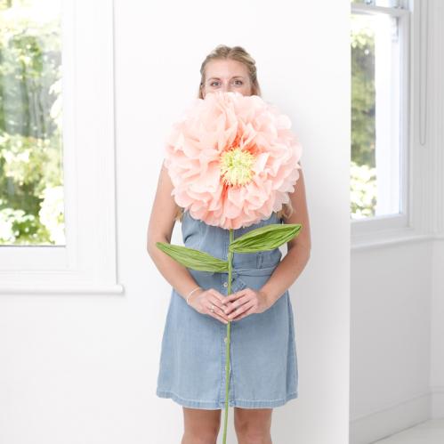 Stor Blomma - Decadent Garden Giant Flower Decoration - www.frokenfraken.se