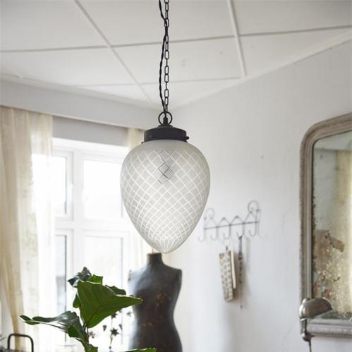 FAV_Taklampa - Frostat Glas - 38 x Ø26 cm - www.frokenfraken.se