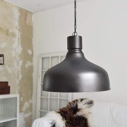 Taklampa - Metall - Blank Svart - 44 x Ø50 cm - www.frokenfraken.se