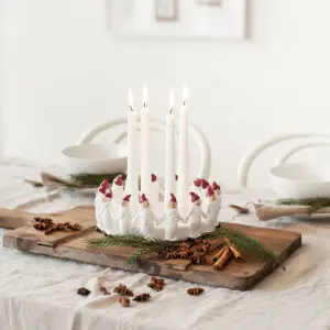 Adventsljusstake – Tomtering – Vit - Ø23 x 8,5 cm - www.frokenfraken.se