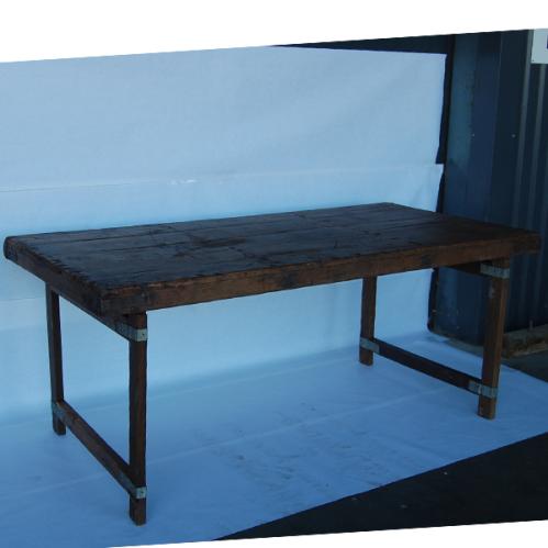 Gammalt matbord - www.frokenfraken.se