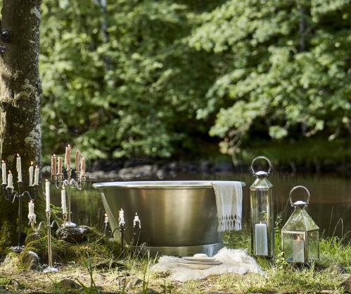 Badkar Stort Runt - Badtunna - Nickelplätterad koppar - 140 x H66 cm - www.frokenfraken.se