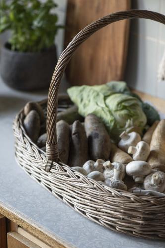 Korg - Oval - 60 X 36 X 35 CM - www.frokenfraken.se