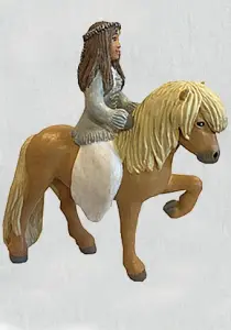 Ridande Alva - Liten figur - 20 cm - www.frokenfraken.se