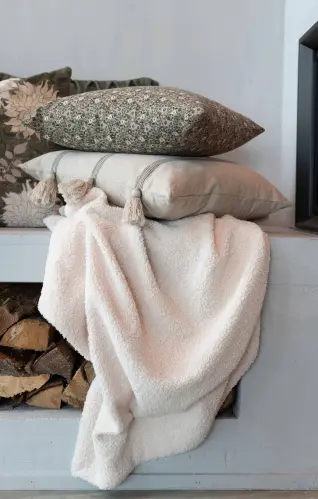 Pläd - Teddy - Offwhite - 120 x 150 cm - www.frokenfraken.se