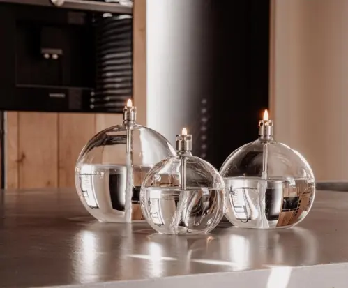 Oljelampa - Glas - Rund Boll - Silver - Ø9 cm - www.frokenfraken.se
