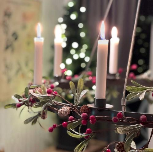 Ljuskrona i vajer - 75 cm - www.frokenfraken.se