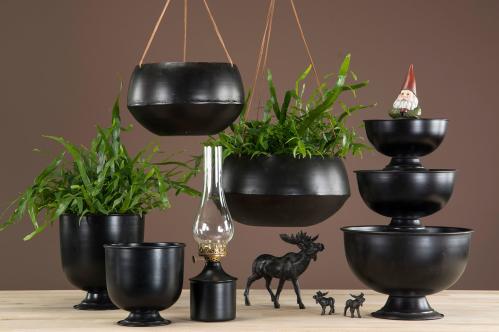 Kruka - Pokal - Svart - Ø15.5 cm - www.frokenfraken.se