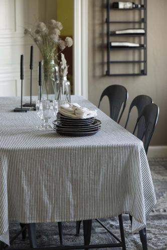 Bordsduk Vit med svarta ränder - 250 X 150 CM - www.frokenfraken.se