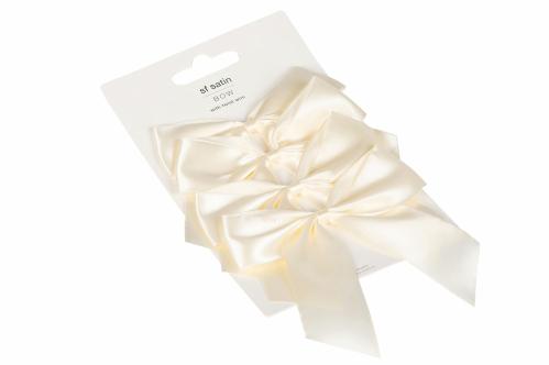 Hänge - Rosett - Satin - Creme - 1st - 10 x 12 cm - www.frokenfraken.se