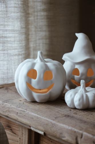 Ljuslykta - Pumpa - Vit - 12 x 11 x 15 cm - www.frokenfraken.se