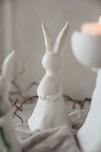 Påskdekoration - Hare med ägg - 7 x 7 x 16 cm - www.frokenfraken.se