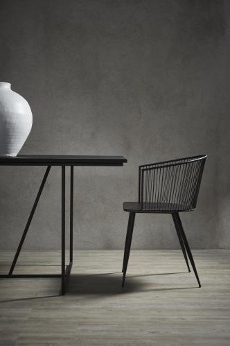 Matbord - Med svart träskiva - 200 x 100 x 75 cm - www.frokenfraken.se