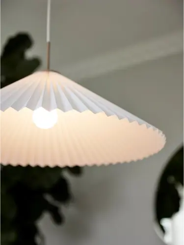 Dora - Taklampa - Vit - Ø60 x 20 cm - www.frokenfraken.se
