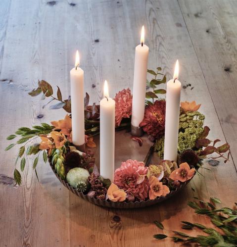 Ljushållare - Svart - L18,3 x B18,3 x D6,6 cm - www.frokenfraken.se