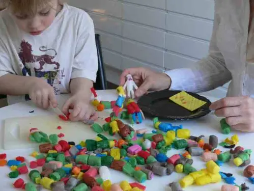 Lekmajs - Playmais - 275 bitar - Giftfritt & klimatsmart - www.frokenfraken.se