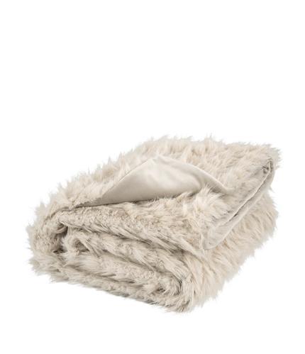 Pläd - Cavalese - Cream - Fuskpäls - 127 x 150 cm - www.frokenfraken.se