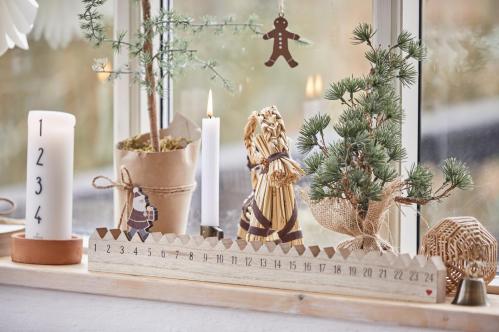 Lärkträd i jutekruka - 34 cm - www.frokenfraken.se