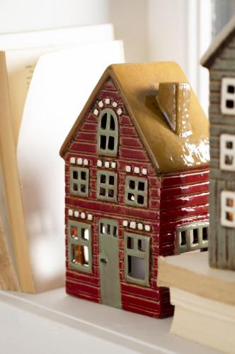 Ljuslykta - Hus - Thorshavn - Röd - 20 cm - www.frokenfraken.se