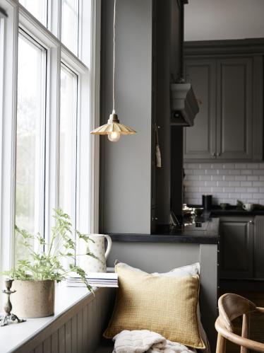 Fönsterlampa - Ester - Gul - 24 cm - www.frokenfraken.se